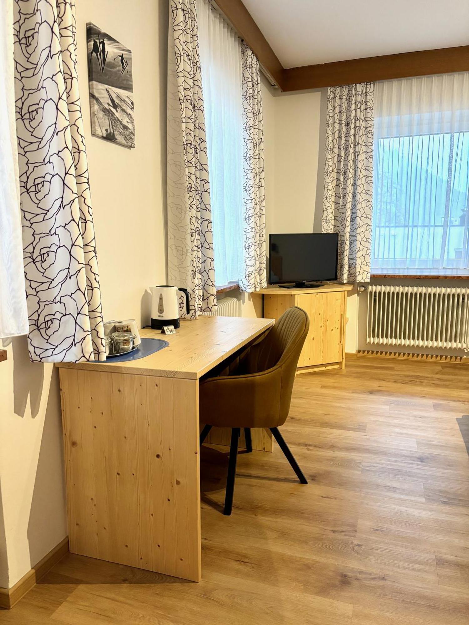 Haus Friedrichsburg - Bergbahnen Von Mai Bis November Inklusive Hotel Bad Hofgastein Eksteriør billede