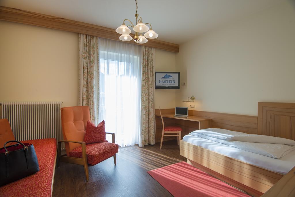 Haus Friedrichsburg - Bergbahnen Von Mai Bis November Inklusive Hotel Bad Hofgastein Værelse billede